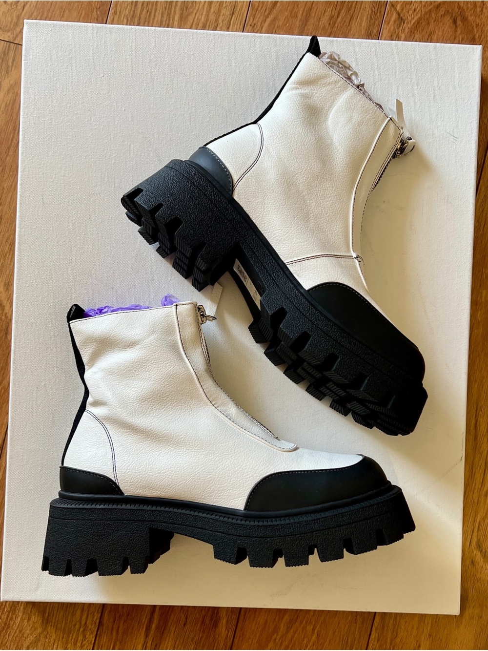 ASOS Design autumn square toe front zip boots in white patent US Women’s 9 UK 7